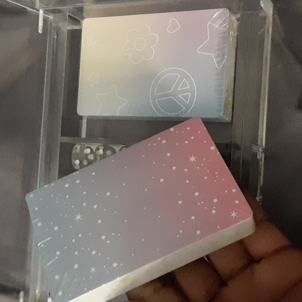 NWOT Playing Card Set with Dice and Display Case - Picture 7 of 9